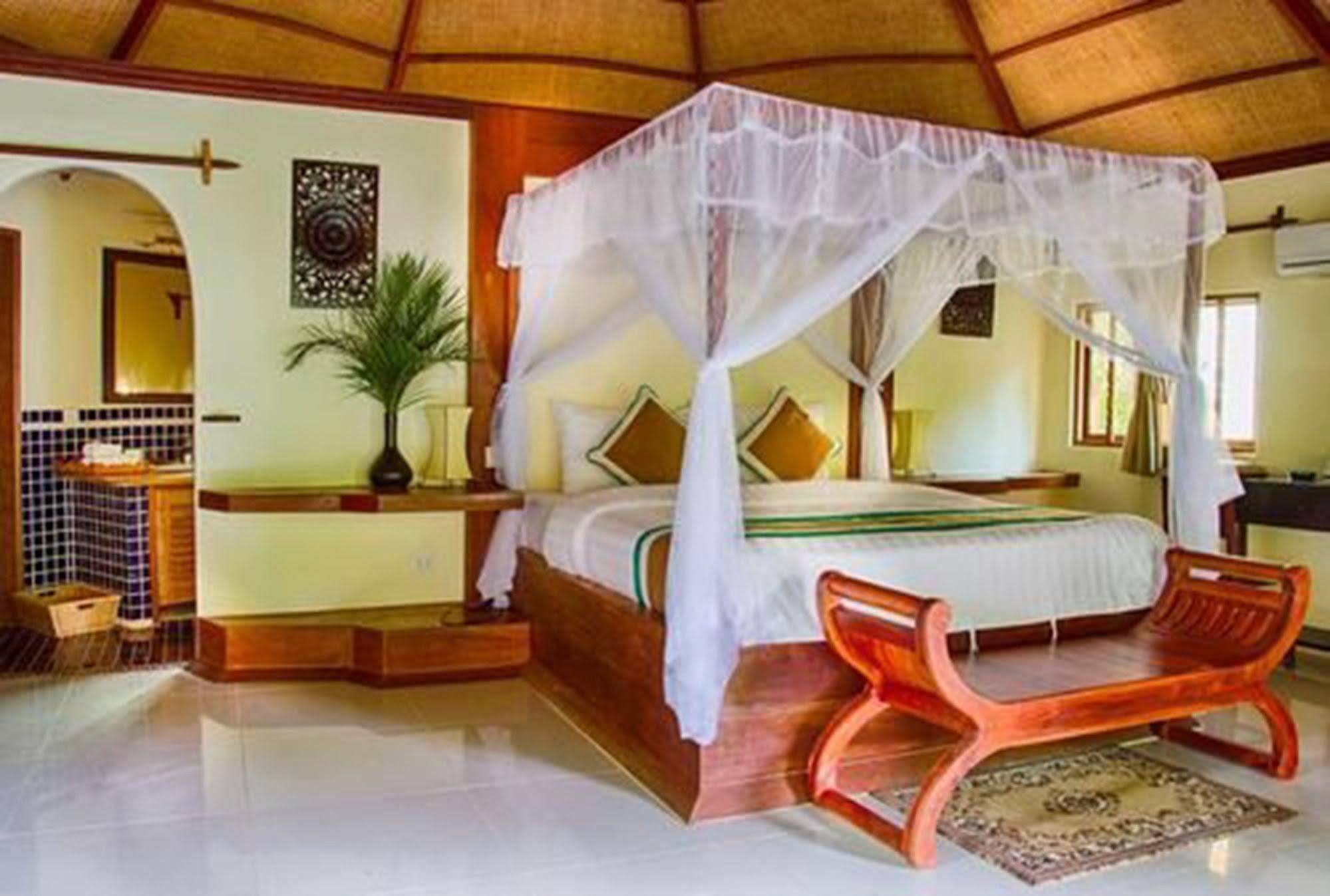 Le Flamboyant Resort Kep Exterior foto